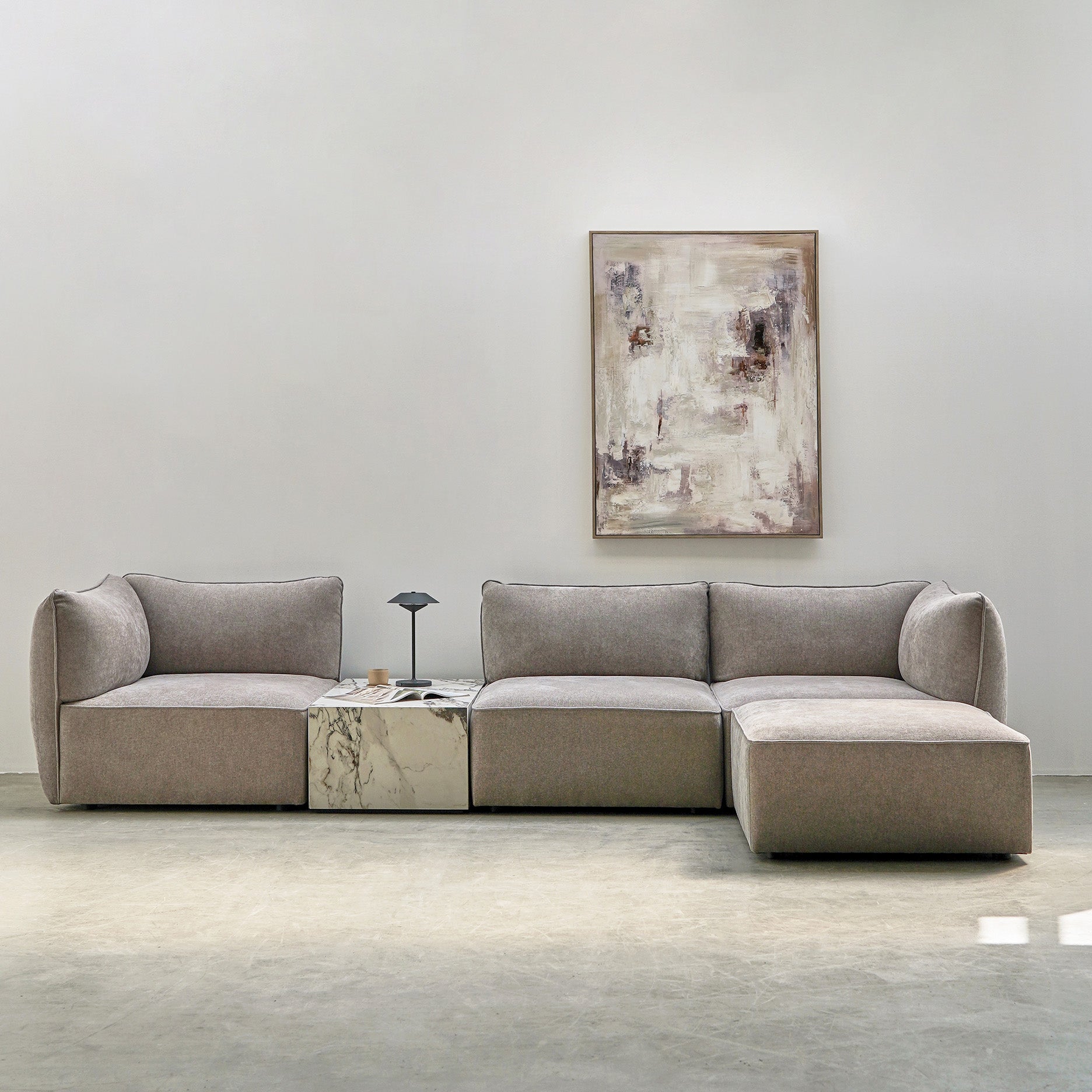 Adelaide II (XL) ottoman